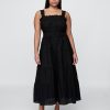 Gap × DÔEN Midikleid mit Ösen Gap × DÔEN Midikleid mit Ösen
