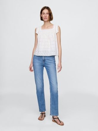 Gap × DÔEN Oberteil mit Ösen