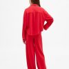 Gap × Disney Kinder-Pyjamaset aus recyceltem Material Gap × Disney Kinder-Pyjamaset aus recyceltem Material