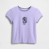Gap × Disney Tim Burtons „The Nightmare Before Christmas“ Kinder-T-Shirt mit geschrumpfter Grafik Gap × Disney Tim Burtons „The Nightmare Before Christmas“ Kinder-T-Shirt mit geschrumpfter Grafik