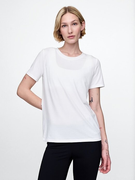 GapFit Breathe T-Shirt GapFit Breathe T-Shirt