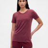 GapFit Breathe T-Shirt GapFit Breathe T-Shirt