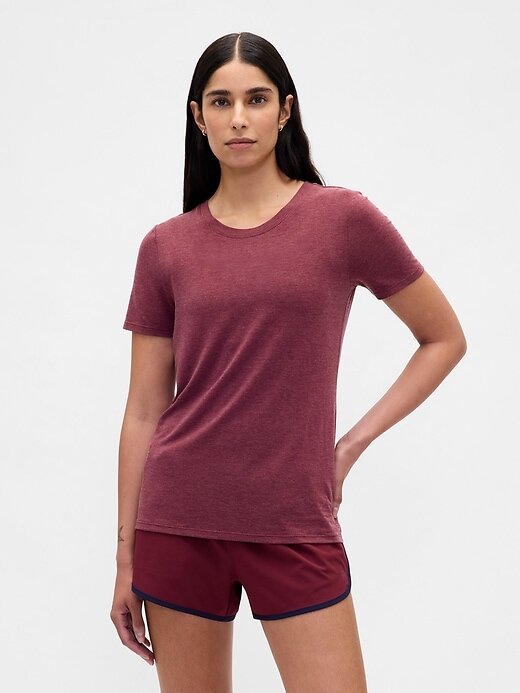 GapFit Breathe T-Shirt GapFit Breathe T-Shirt