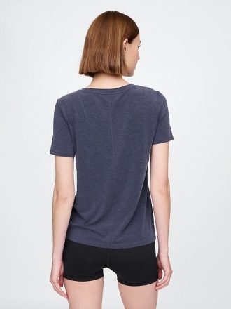 GapFit Breathe T-Shirt