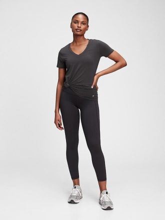 GapFit Breathe T-Shirt mit V-Ausschnitt