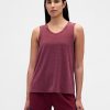 GapFit Breathe Tanktop GapFit Breathe Tanktop