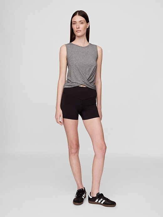 GapFit Breathe Tanktop mit Twist-Front GapFit Breathe Tanktop mit Twist-Front