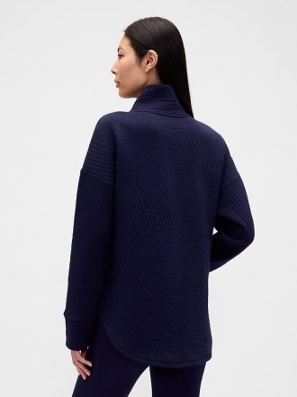 GapFit – Gesteppter Jacquard-Pullover mit halbem Reißverschluss