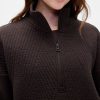 GapFit – Gesteppter Jacquard-Pullover mit halbem Reißverschluss GapFit – Gesteppter Jacquard-Pullover mit halbem Reißverschluss