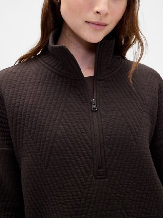 GapFit – Gesteppter Jacquard-Pullover mit halbem Reißverschluss