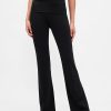 GapFit – Glatte, ausgestellte Leggings mit Umschlag GapFit – Glatte, ausgestellte Leggings mit Umschlag