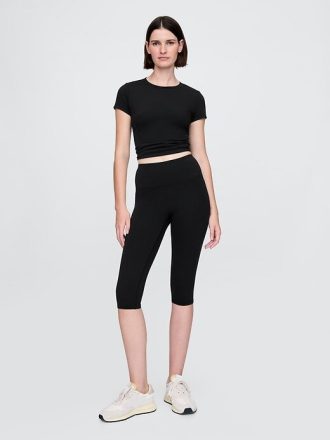 GapFit – Glatte, kurze Leggings mit hohem Bund