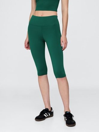GapFit – Glatte, kurze Leggings mit hohem Bund