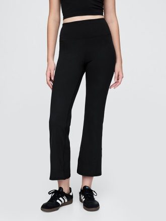 GapFit – Glatte, kurze Schlag-Leggings mit hohem Bund