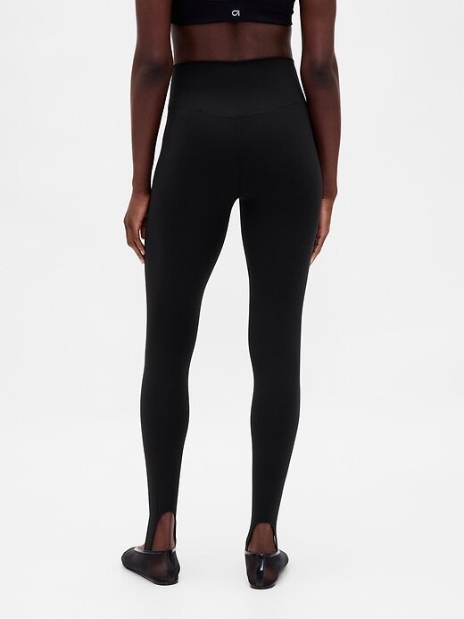 GapFit – Glatte Leggings mit hohem Bund und Steg GapFit – Glatte Leggings mit hohem Bund und Steg