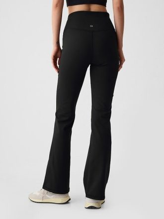GapFit – Sky – Hoch geschnittene Power-Flare-Leggings