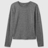 GapFit T-Shirt aus glattem Jersey GapFit T-Shirt aus glattem Jersey