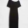 GapStudio – Schulterfreies Midikleid aus Jersey GapStudio – Schulterfreies Midikleid aus Jersey