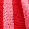 Gehäkeltes Streifenkleid für Kinder