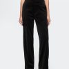 Gerade geschnittene Samthose mit hohem Bund Gerade geschnittene Samthose mit hohem Bund