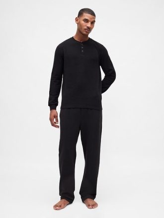 Geripptes Henley-Pyjama-Shirt