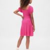 Geripptes Kleid mit Rüschen für Kinder Geripptes Kleid mit Rüschen für Kinder