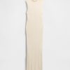 Geripptes Midi-Strickkleid Geripptes Midi-Strickkleid