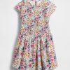 Gesmoktes Blumenkleid für Kinder Gesmoktes Blumenkleid für Kinder