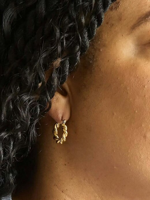 Goldene ovale Twist-Creolen Goldene ovale Twist-Creolen