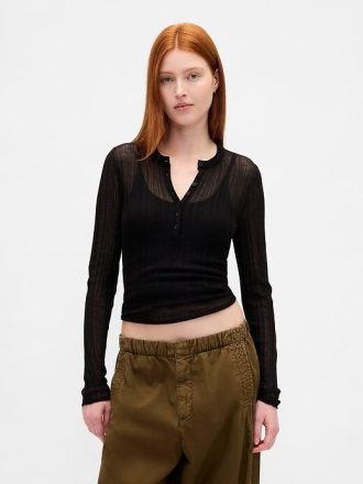 Henley-Pullover mit transparentem Rippenmuster