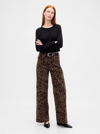 High Rise Cord-Jeans mit weitem Bein