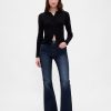 High Rise Schlagjeans im 70er-Jahre-Stil High Rise Schlagjeans im 70er-Jahre-Stil