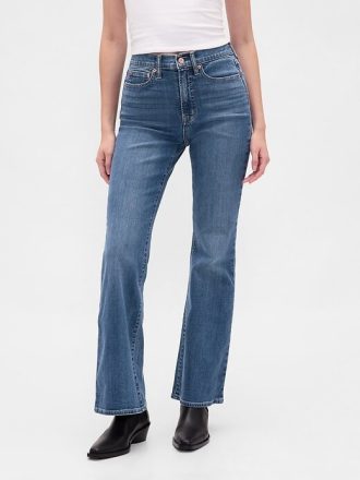 High Rise Schlagjeans im 70er-Jahre-Stil