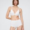 High Rise Shorty aus Bio-Stretch-Baumwolle High Rise Shorty aus Bio-Stretch-Baumwolle