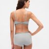 High Rise Shorty aus Bio-Stretch-Baumwolle High Rise Shorty aus Bio-Stretch-Baumwolle
