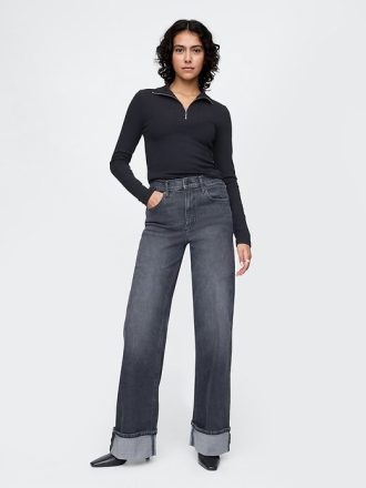 High Rise Stride Jeans mit weitem Bein und Umschlag