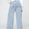 High Rise Stride Jeans mit weitem Bein und Umschlag High Rise Stride Jeans mit weitem Bein und Umschlag