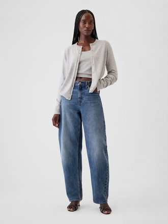 Hoch geschnittene Barrel-Jeans