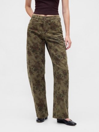 Hoch geschnittene Barrel-Jeans