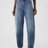 Hoch geschnittene Barrel-Jeans