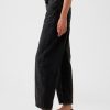 Hoch geschnittene Barrel-Jeans