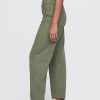 Hoch geschnittene Barrel-Jeans