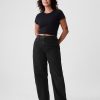 Hoch geschnittene Barrel-Jeans