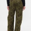 Hoch geschnittene Barrel-Jeans