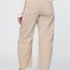 Hoch geschnittene Barrel-Jeans