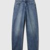 Hoch geschnittene Barrel-Jeans