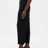 Hoch geschnittene, gerade Knöchelhose aus Twill Hoch geschnittene, gerade Knöchelhose aus Twill