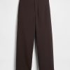Hoch geschnittene, gerade Knöchelhose aus Twill Hoch geschnittene, gerade Knöchelhose aus Twill
