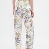 Hoch geschnittene Jeans mit Blumenmuster