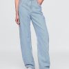 Hoch geschnittene, ultraweiche Jeans aus gestreiftem Denim Hoch geschnittene, ultraweiche Jeans aus gestreiftem Denim